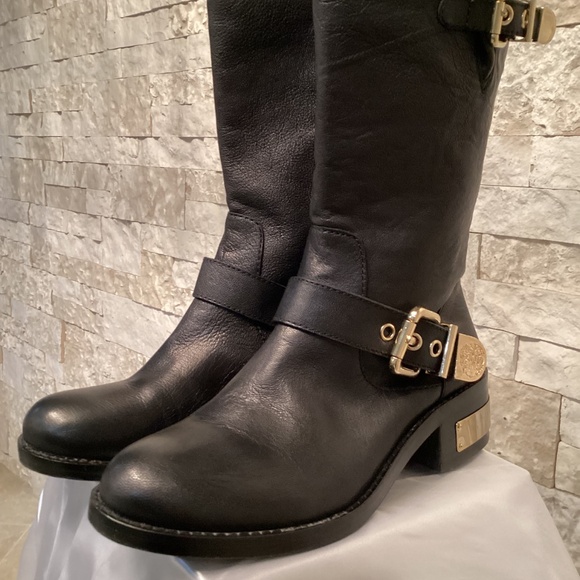 Vince Camuto Winchell Black Leather Moto Boots - Picture 3 of 14